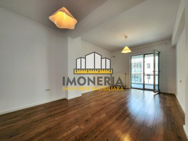 1 Decembrie, 1 km metrou, 3 camere decomandat, 0% comision, optional parcare/boxa.